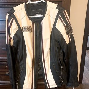 Beautiful XL leather Harley Davidson riding jacket